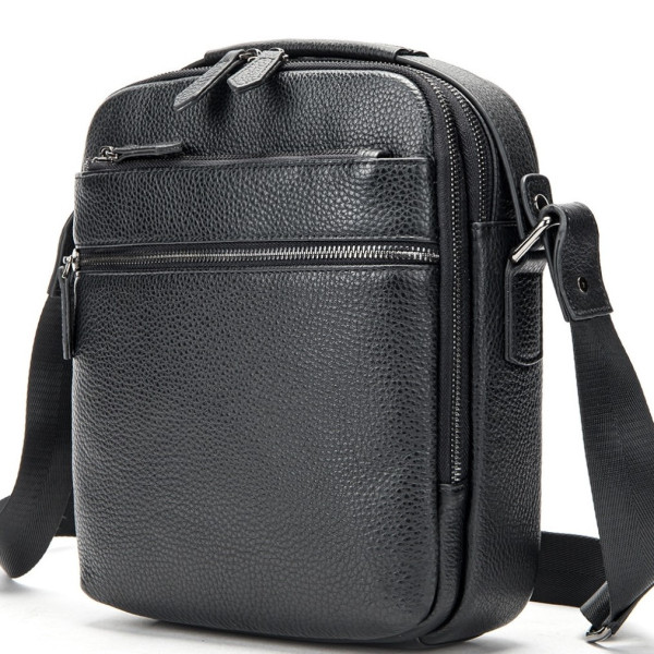 Чоловіча шкіряна сумка через плече 23х26х8, барсетка для телефону та документів Tiding Bag 711511 чорна