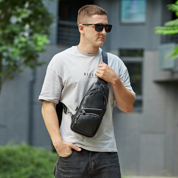 Чоловіча шкіряна сумка-слінг 17х32х7, бананка для роботи та офісу TIDING BAG - MK-96303 чорна