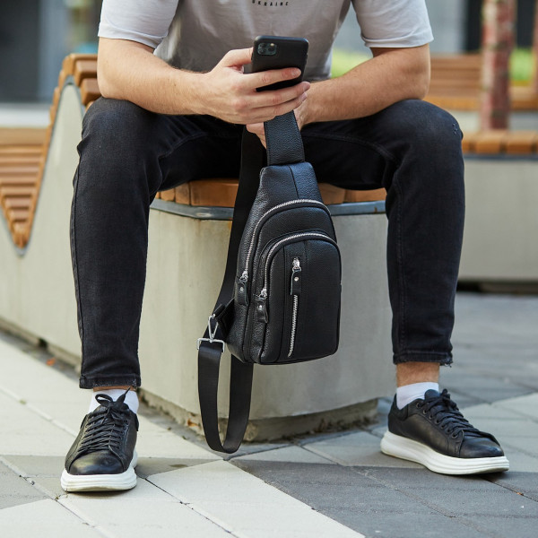 Сумка-слінг чоловіча на одне плече 18х32х7, рюкзак нагрудний з натуральної шкіри 74521 чорний