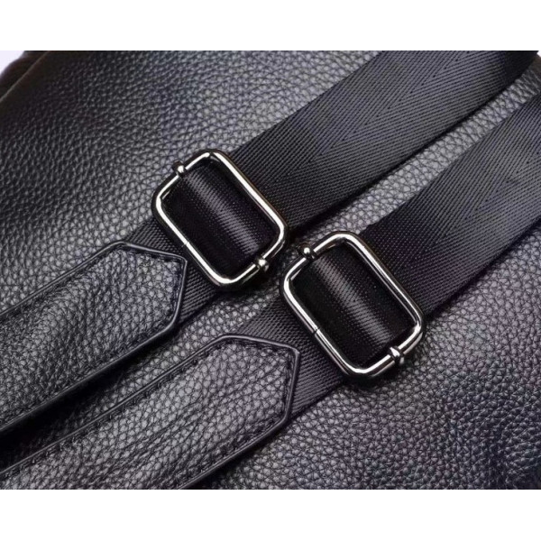 Шкіряний класичний жіночий рюкзак 26х32х15, наплічна сумка з багатьма відділеннями, чорна