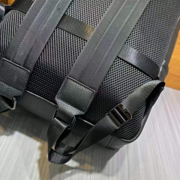 Рюкзак чоловічий з натуральної шкіри 30х41х12, міська сумка на спину для ноутбука Tiding Bag чорна