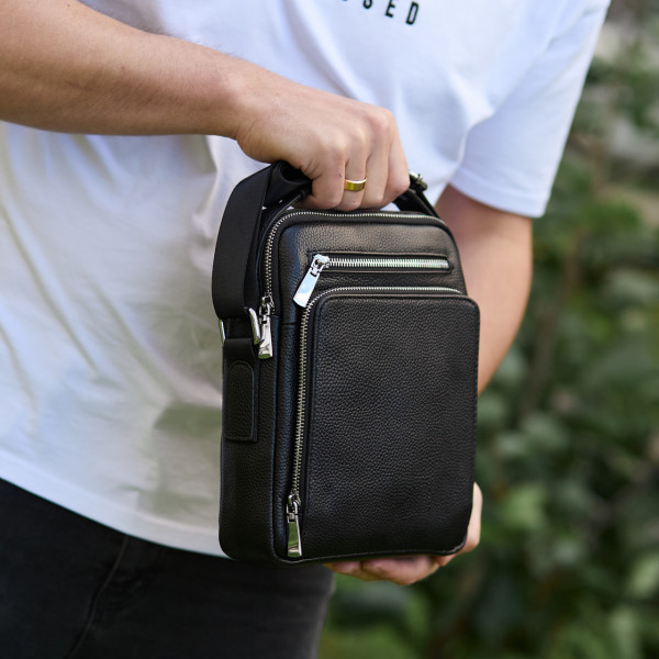 Чоловіча сумка-барсетка через плече з ручкою 21х26х6 сумка месенджер шкіряна Tiding Bag M616932 чорна