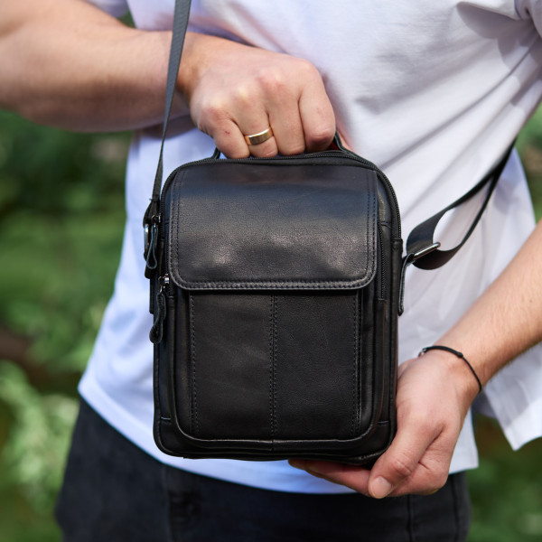 Сумка-барсетка чоловіча через плече 22х18х8, месенджер шкіряний гладкий Tiding Bag TD-55467 чорний колір