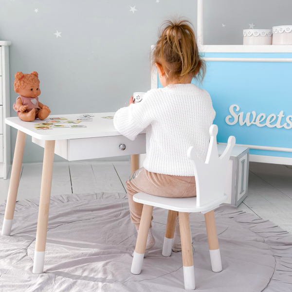 Стіл прямокутний з ящиком для речей 46х60х45 і стілець корона 26.5х26х25, столик та стільчик в дитячу, білий