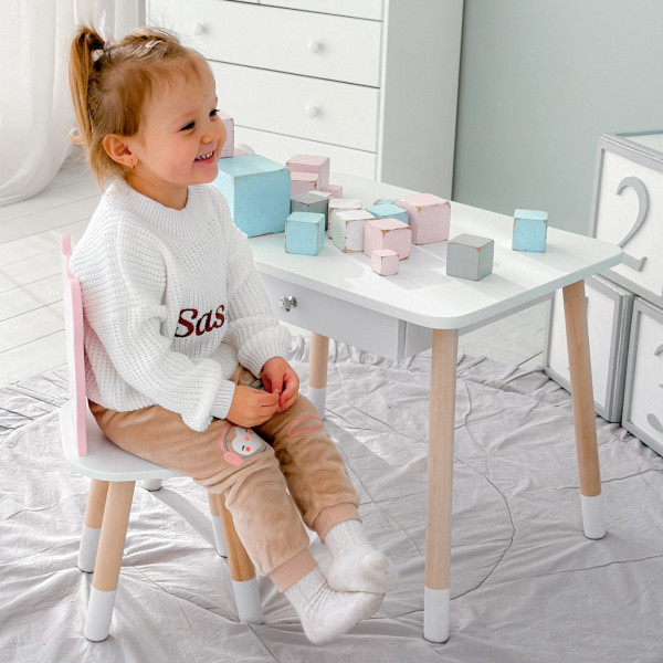 Стіл прямокутний з шухлядою 46х60х45 і стілець мордочка медвежа 26.5х26х25, комплект для дитячої кімнати, білий з рожевим