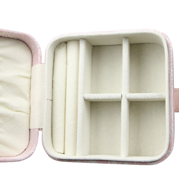 Шкатулка Casegrace SP-01328 для украшений и ювелирных изделий портативная с замком 10*10*5 см Pink