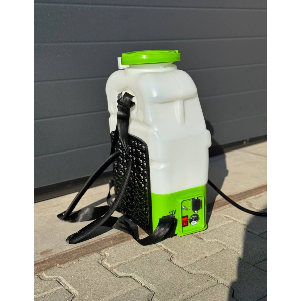 Ранцевий акумуляторний садовий обприскувач 20л Bass Polska 8620