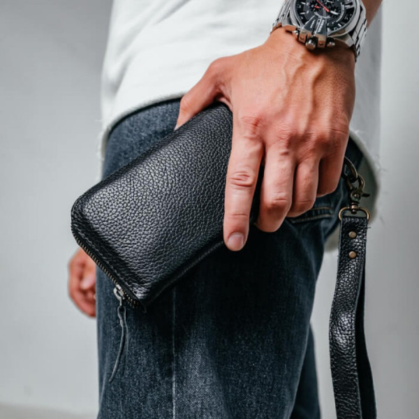 Чоловічий клатч зернистий