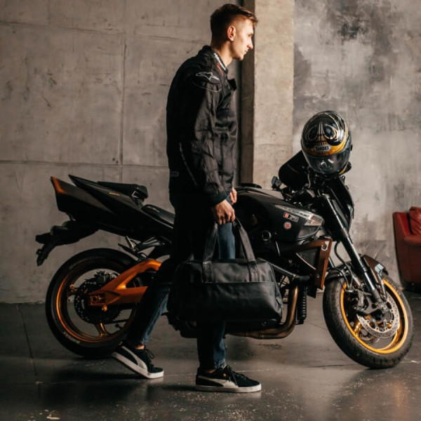 Спортивна сумка чорна унісекс