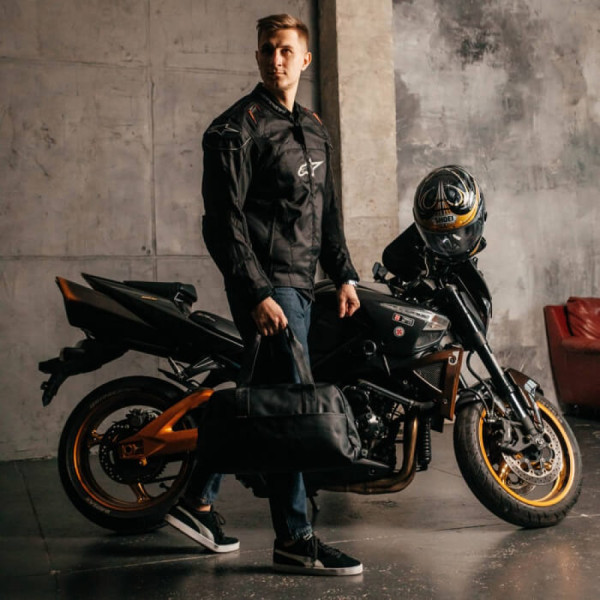 Спортивна сумка чорна унісекс