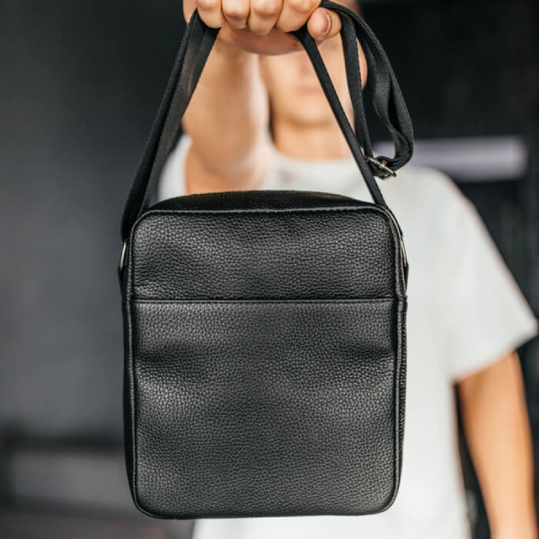 Чоловіча шкіряна сумка через плече London чорна
