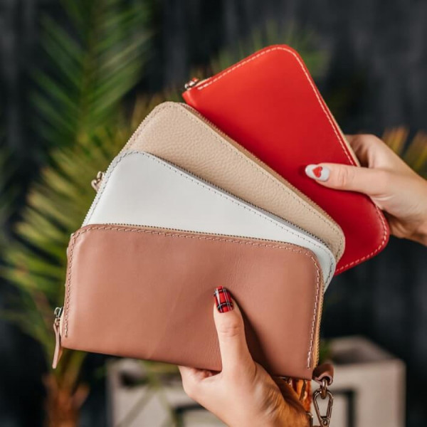 Жіночий клатч рожевий гладкий