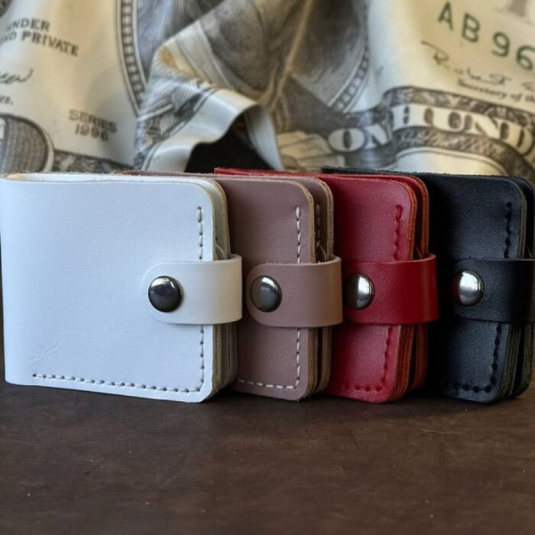 Жіночий гаманець білий Біфолд