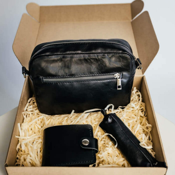 Жіночий набір ЦЕ ВСЕ ТОБІ з сумки Джорджія, гаманця Біфолд та ключниці в чорному кольорі