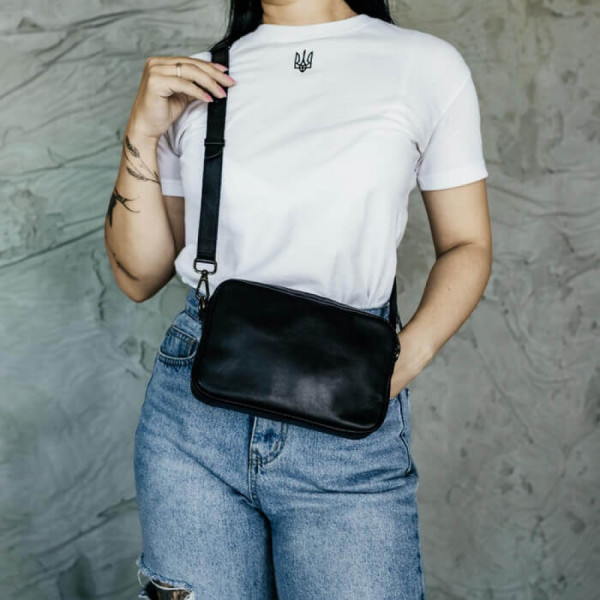 Жіноча сумка Париж чорна гладка