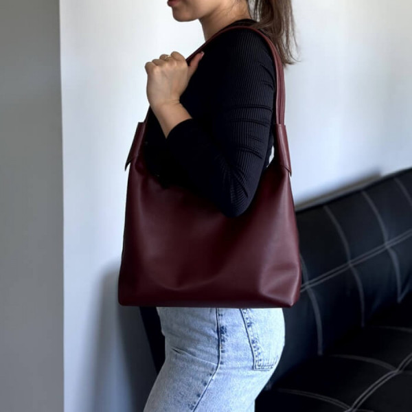 Жіноча сумка Аляска бургунді глянець