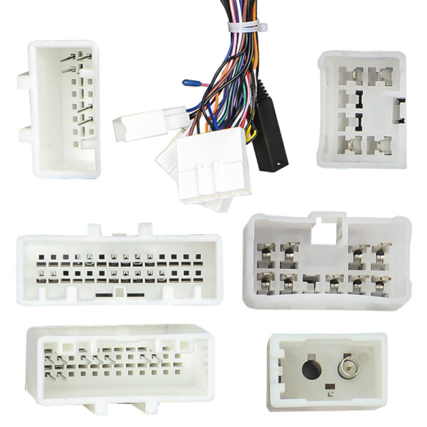 Адаптер штатного усилителя Фишка FEELDO Toyota Camry (USA) Land Cruiser Fortuner Prius RAV4 Highlander CAN-BUS (1885)