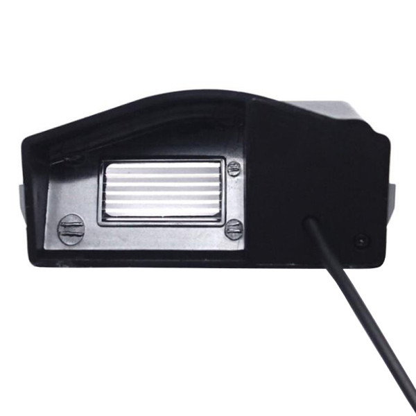 Автомобильная камера заднего вида Mazda 2 2007+ Mazda 3 2007-2013 (920)