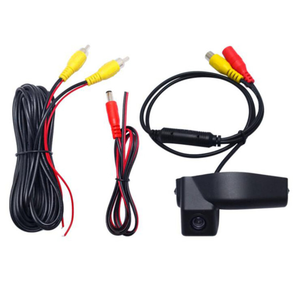 Автомобильная камера заднего вида Mazda 2 2007+ Mazda 3 2007-2013 (920)