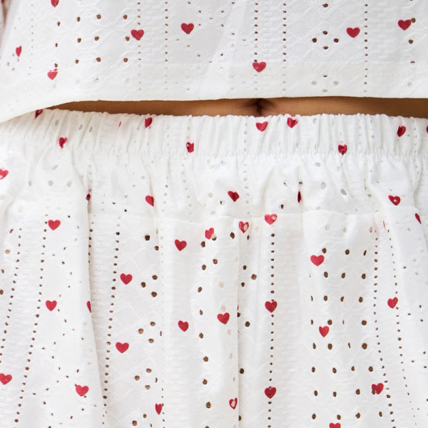 Женский комплект для дома и сна SM24107AYH футболка и шорты женская пижама белая с красными сердечками S