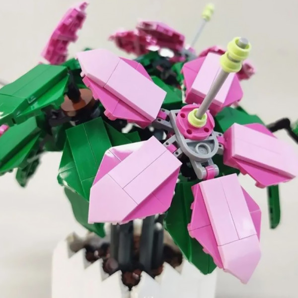 3D конструктор набор строительных блоков JIE-STAR 92363 Lily Azalea 698 деталей пластиковый