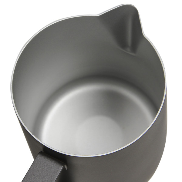 Питчер молочник для кофе JIMISI 12121 с тефлоновым покрытием для взбивания молока с длинным носиком Black 900 мл