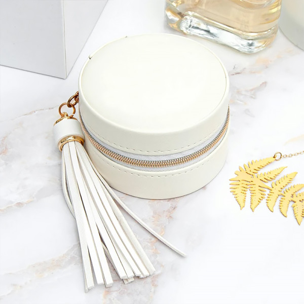 Шкатулка Casegrace SP-01205 для колец и ювелирных изделий портативная компактная 7*7*4,5 см White